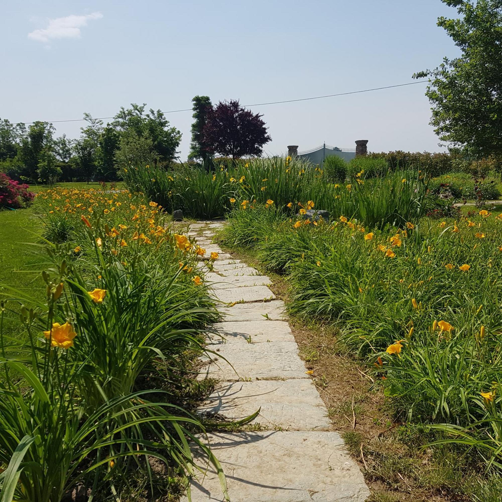 Cascina Dei Fiori Hotel San Lorenzo  Buitenkant foto
